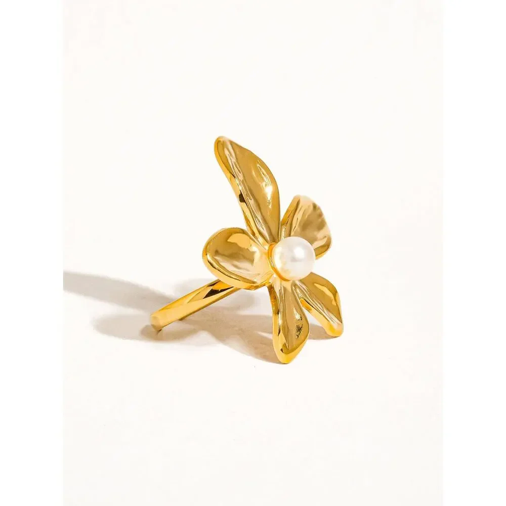 Killian 18K Gold Non-Tarnish Pearl Flower Ring